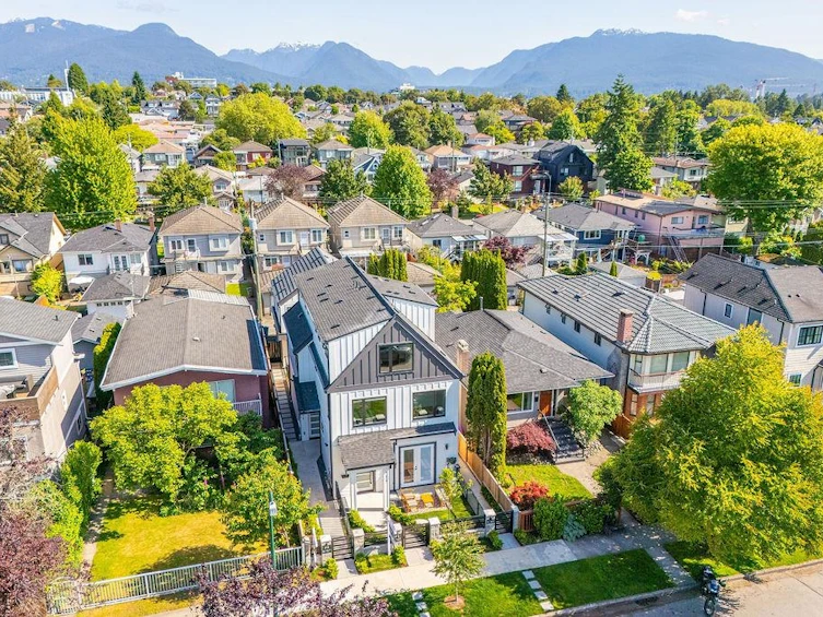 1-2727 Parker Street, Vancouver, BC, V5K 2T6 - 34