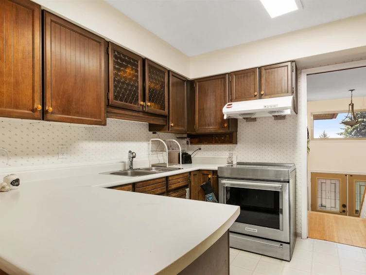 5256 Malaspina Place, North Vancouver, BC, V7R 4M1 - 14