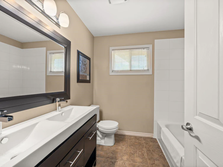 5597 Alpine Crescent, Chilliwack, BC, V2R 5N2 - 23