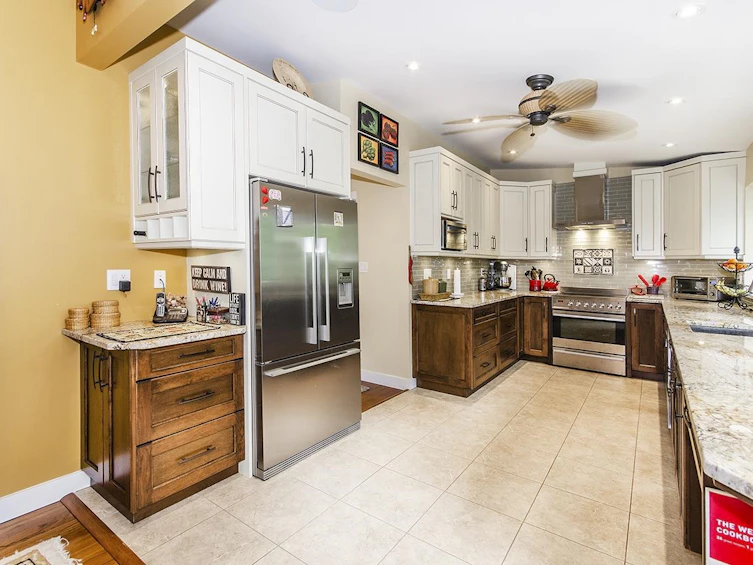 2541 Carnation Street, North Vancouver, BC, V7H 1H6 - 4