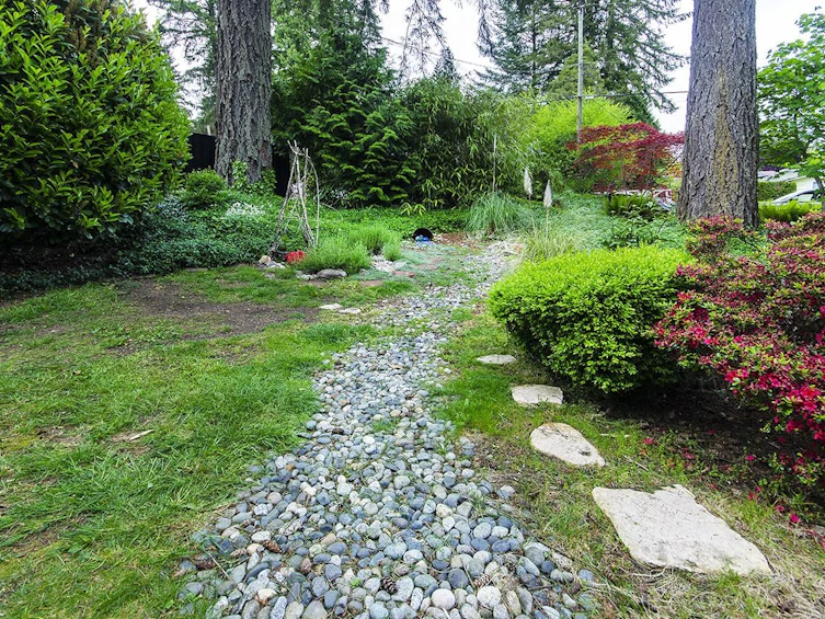 2541 Carnation Street, North Vancouver, BC, V7H 1H6 - 36