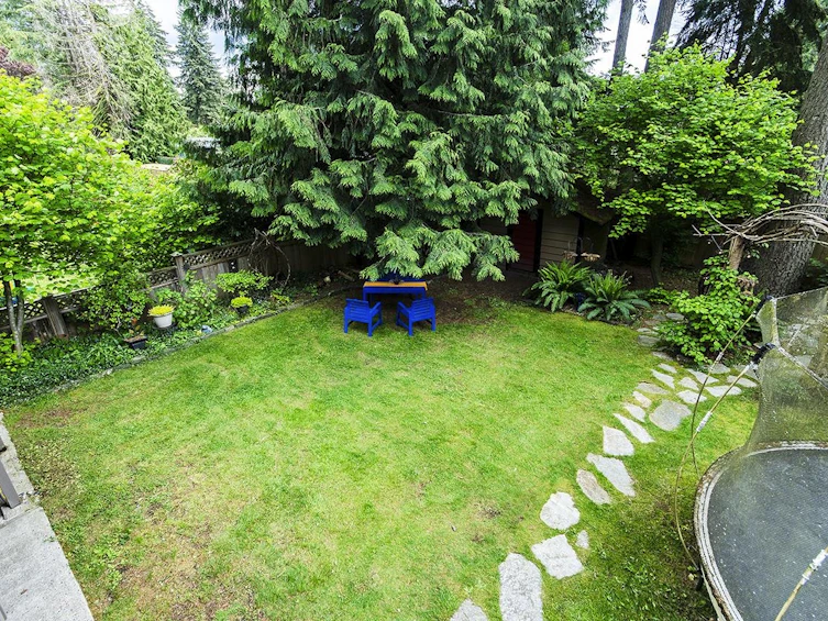 2541 Carnation Street, North Vancouver, BC, V7H 1H6 - 26