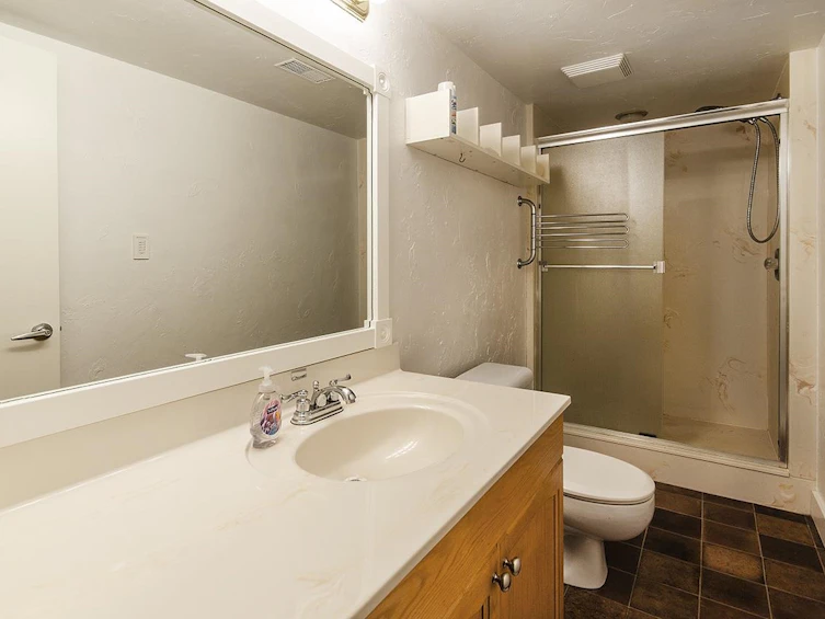 2541 Carnation Street, North Vancouver, BC, V7H 1H6 - 10
