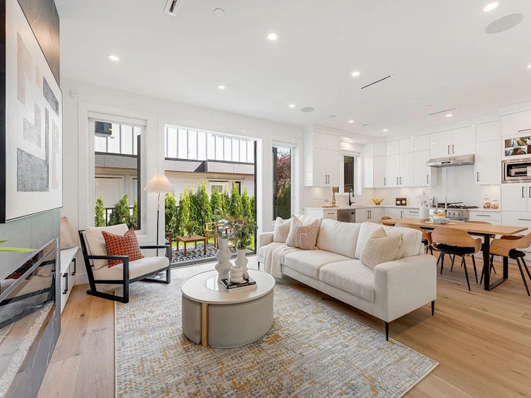 2-2727 Parker Street, Vancouver, BC, V5K 2T6 - 3
