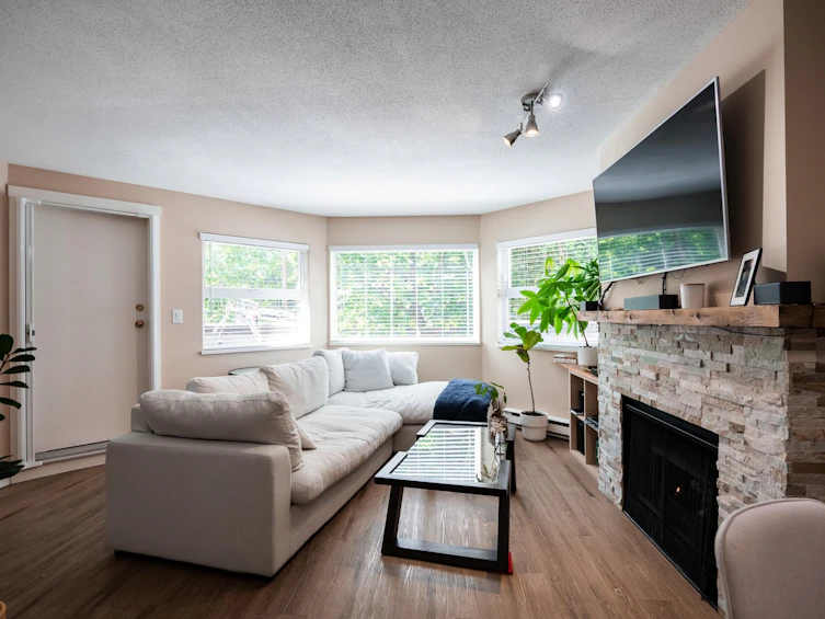 212-4885 53 Street, Delta, BC, V4K 2Z3 - 4