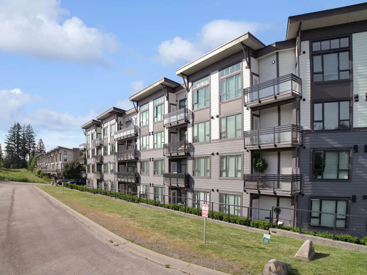 514-9983 E Barnston Drive, Surrey, BC, V4N 6T3 - 16
