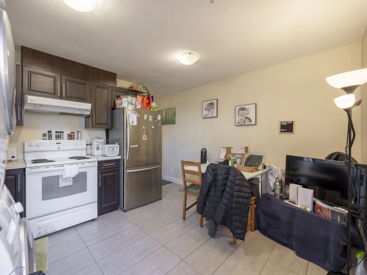 2143 E 35th Avenue, Vancouver, BC, V5P 1B8 - 27