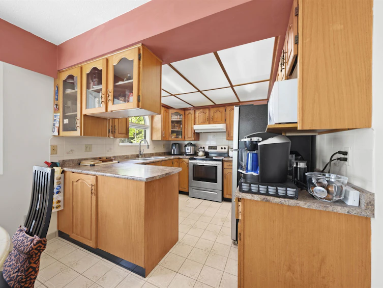 5990 Joyce Street, Vancouver, BC, V5R 4J2 - 13