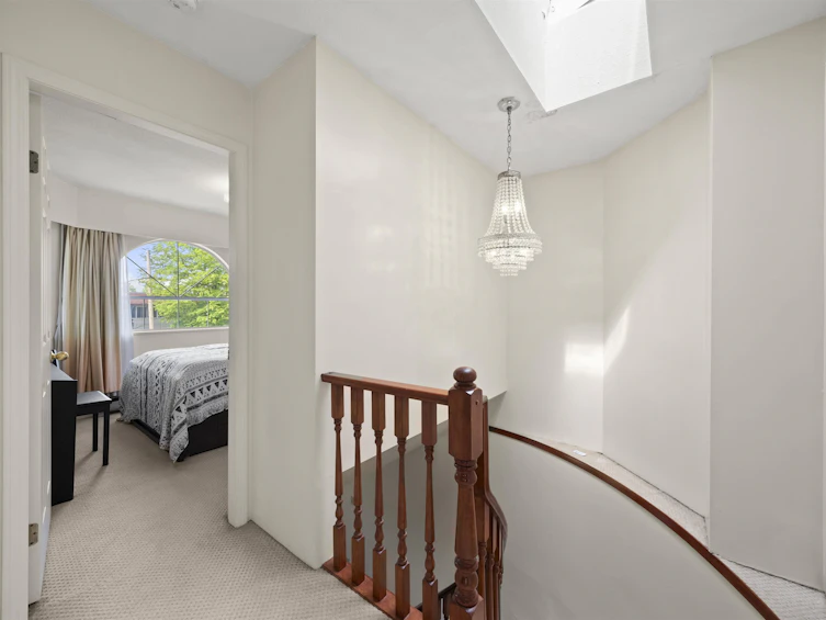 5990 Joyce Street, Vancouver, BC, V5R 4J2 - 3