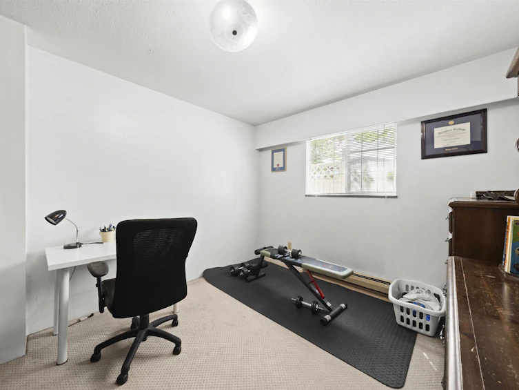 5990 Joyce Street, Vancouver, BC, V5R 4J2 - 28