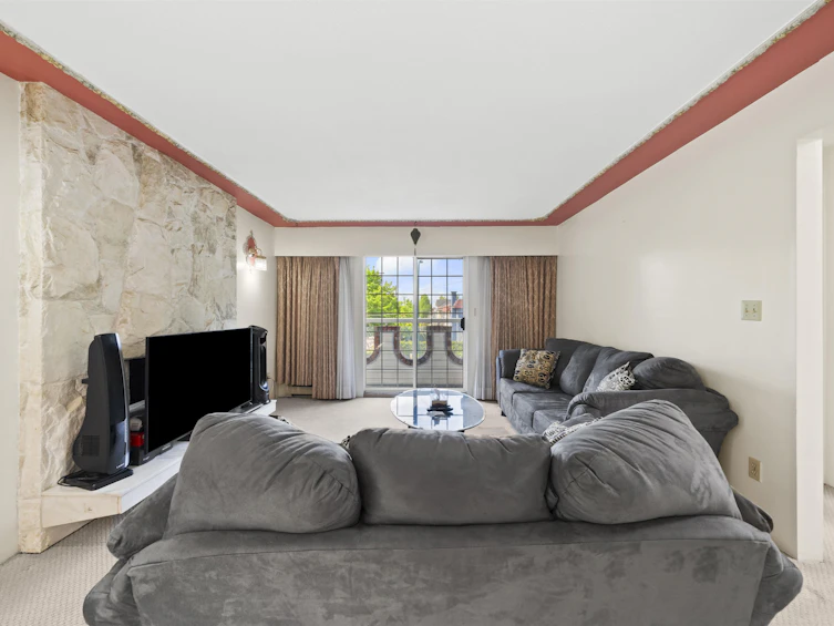 5990 Joyce Street, Vancouver, BC, V5R 4J2 - 7