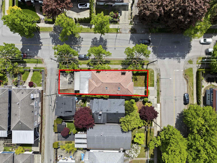 5990 Joyce Street, Vancouver, BC, V5R 4J2 - 37