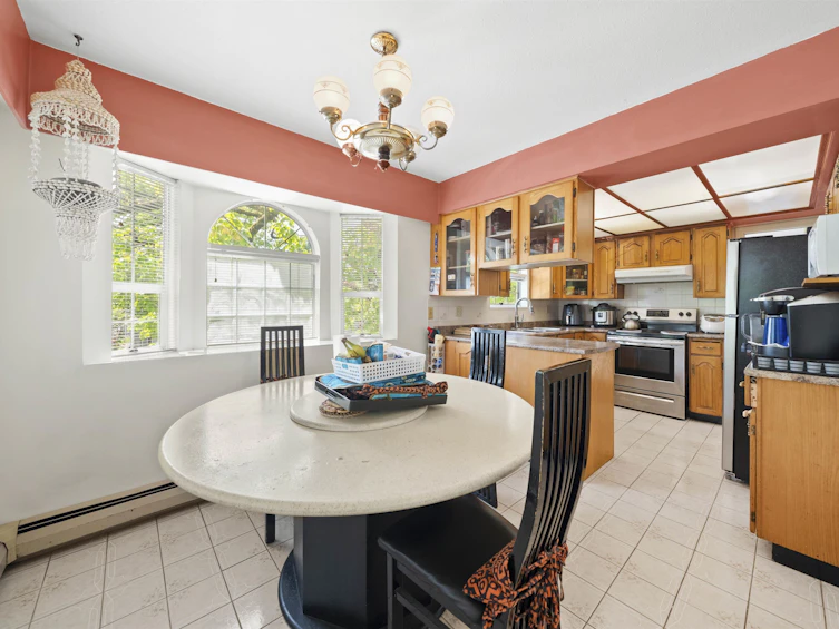 5990 Joyce Street, Vancouver, BC, V5R 4J2 - 14