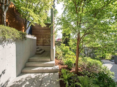 3895 Lonsdale Avenue - 5