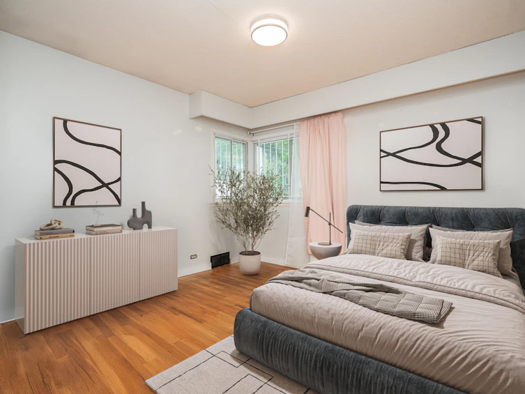 3584 Gladstone Street, Vancouver, BC, V5N 4Y7 - 3