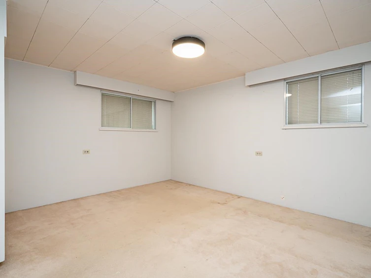 3584 Gladstone Street, Vancouver, BC, V5N 4Y7 - 8