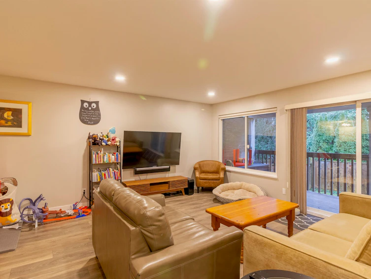 4322 Graveley Street, Burnaby, BC, V5C 3T8 - 22