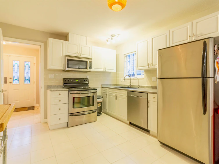 4322 Graveley Street, Burnaby, BC, V5C 3T8 - 20