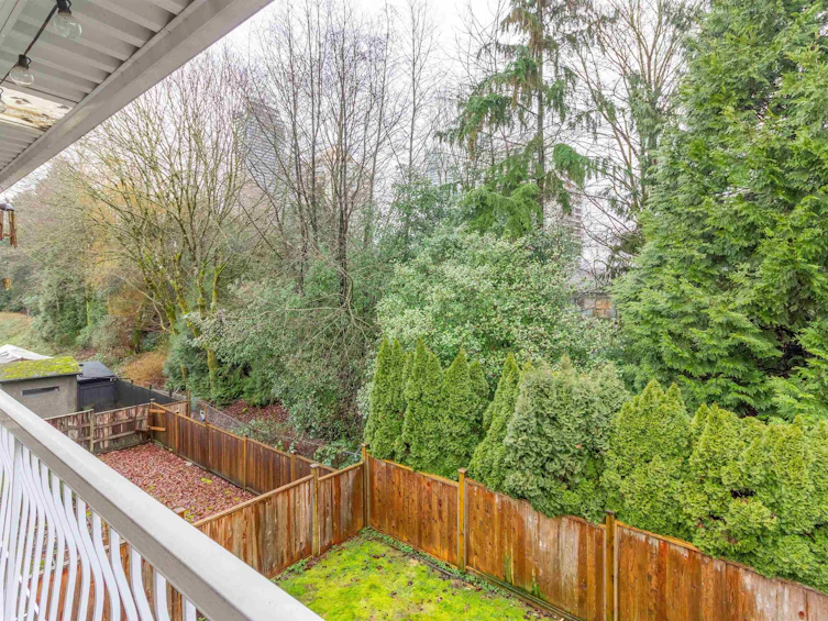 4322 Graveley Street, Burnaby, BC, V5C 3T8 - 11