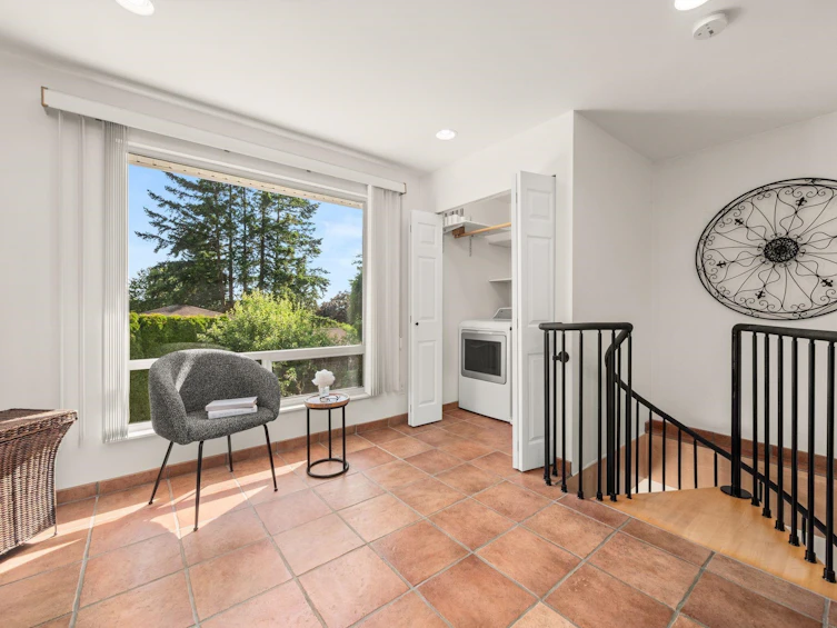 8069 Wiltshire Place, Delta, BC, V4C 6T1 - 6