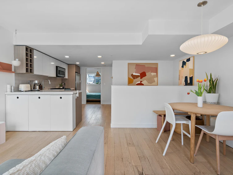 355 E 16th Avenue, Vancouver, BC, V5T 2T7 - 4