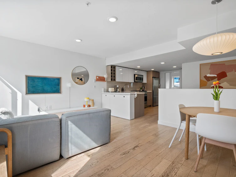 355 E 16th Avenue, Vancouver, BC, V5T 2T7 - 8
