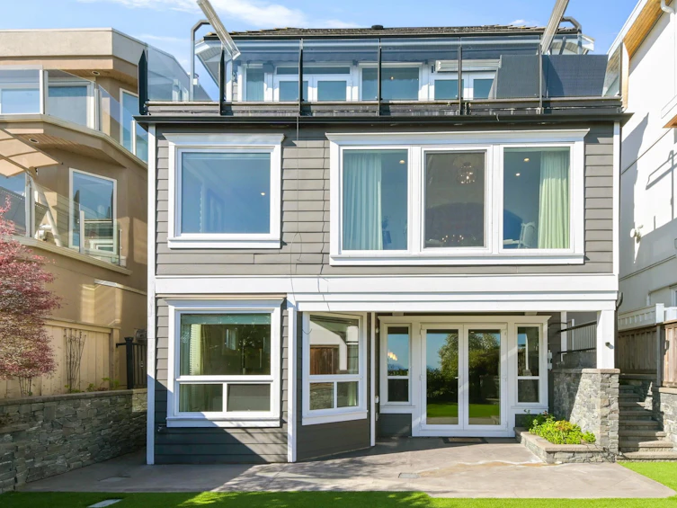 14736 Thrift Avenue, Surrey, BC, V4B 2J5 - 38