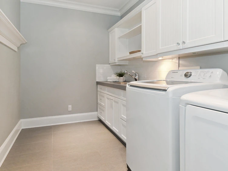 14736 Thrift Avenue, Surrey, BC, V4B 2J5 - 31