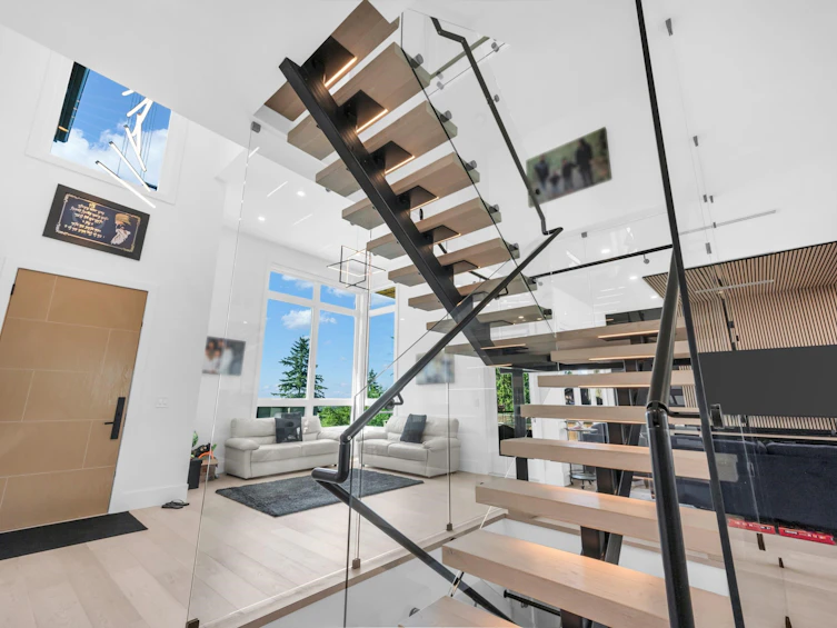 5243 Carson Street, Burnaby, BC, V5J 2Z3 - 16