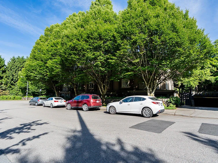 121-18 Jack Mahony Place, New Westminster, BC, V3L 5V8 - 31