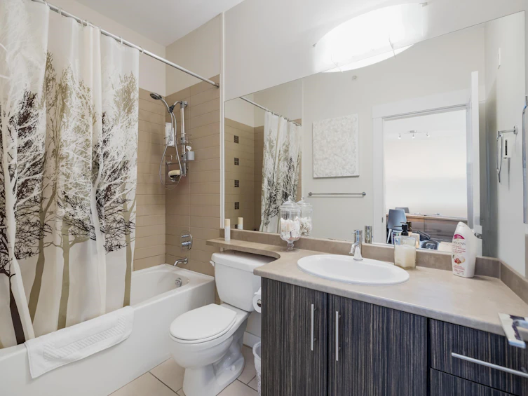 406-33546 Holland Avenue, Abbotsford, BC, V2S 0C1 - 13