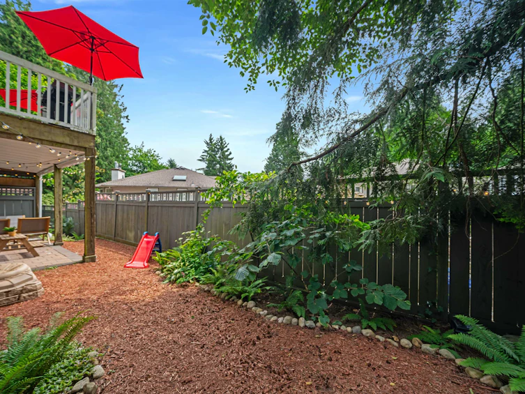 12-1071 Lynn Valley Road, North Vancouver, BC, V7J 1Z6 - 3
