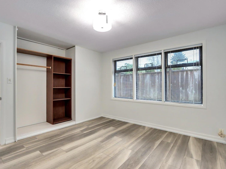 8271 Laurel Street, Vancouver, BC, V6P 3V2 - 19