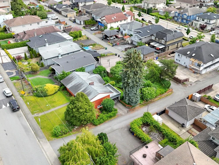 4432 Irmin Street, Burnaby, BC, V5J 1X7 - 26