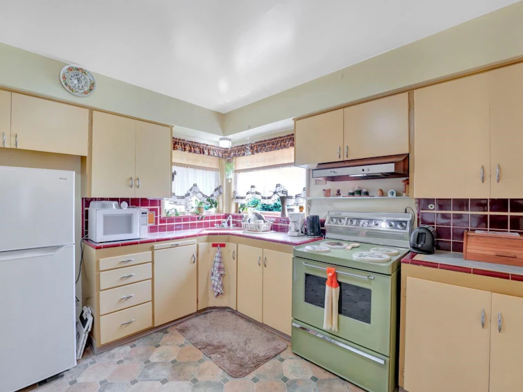 4432 Irmin Street, Burnaby, BC, V5J 1X7 - 8