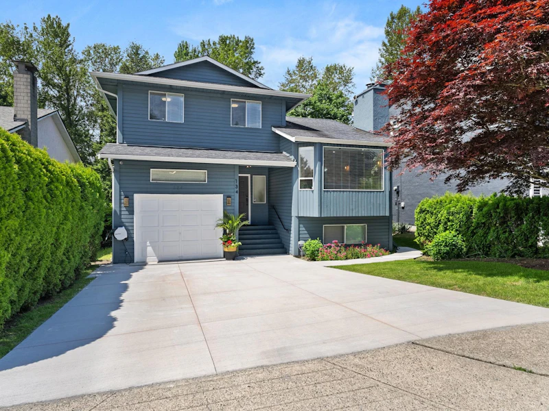 134 Croteau Court, Coquitlam BC V3K 6E2