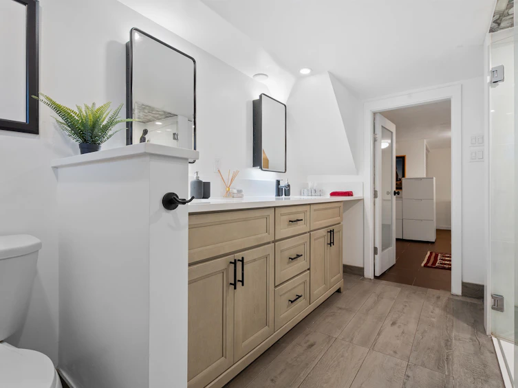 1105 Park Drive, Vancouver, BC, V6P 2J7 - 32