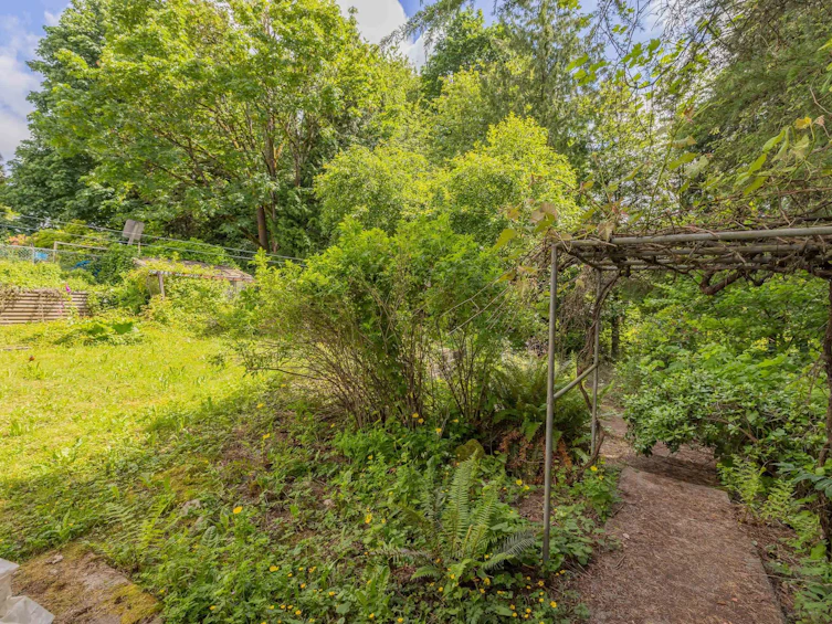 8062 Clegg Street, Mission, BC, V2V 3R5 - 35