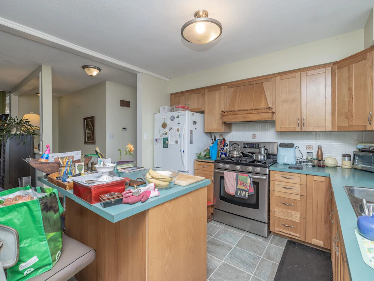 8062 Clegg Street, Mission, BC, V2V 3R5 - 11