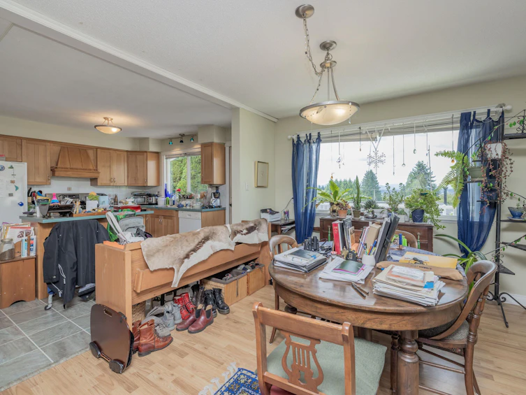 8062 Clegg Street, Mission, BC, V2V 3R5 - 8