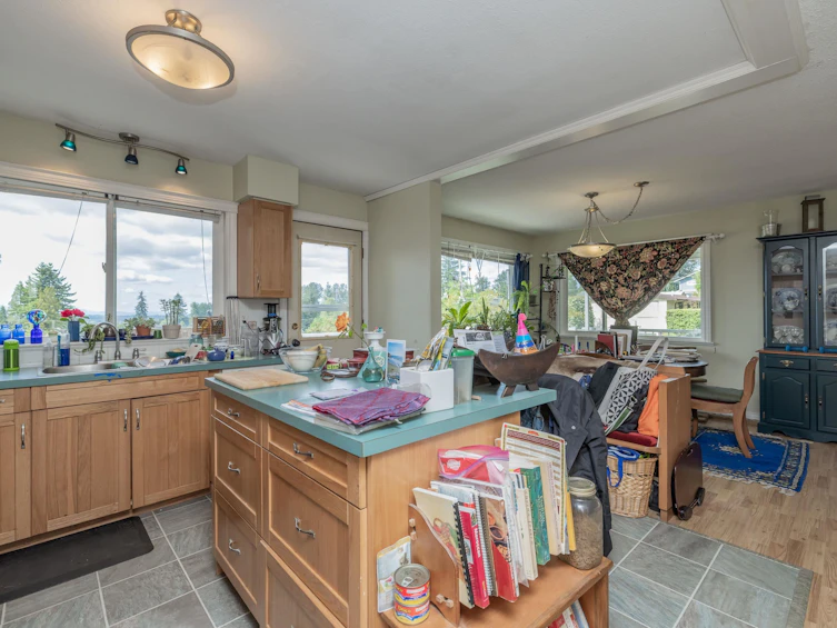 8062 Clegg Street, Mission, BC, V2V 3R5 - 10