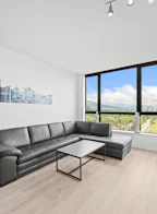 2501 110 Brew Street