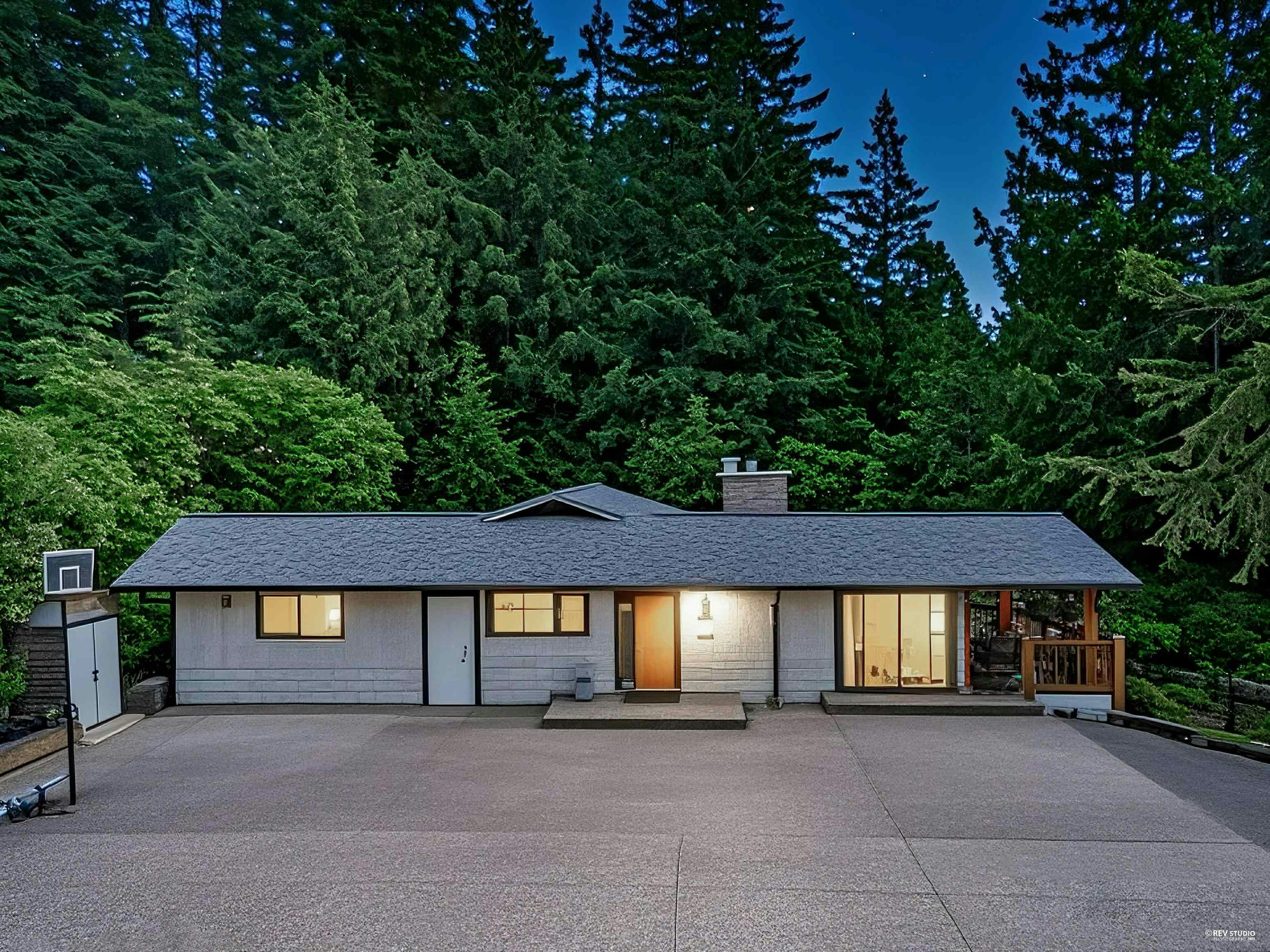 4875 Skyline Drive, North Vancouver, BC, V7R 3J2