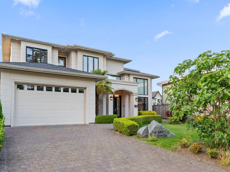 6340 Bellflower Drive, Richmond, BC, V7C 2H8 - 2