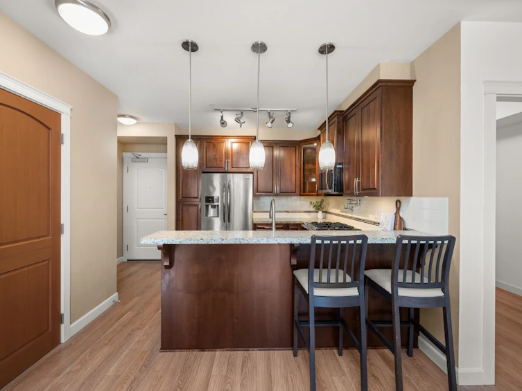 312-2860 Trethewey Street, Abbotsford, BC, V2T 0G5 - 8