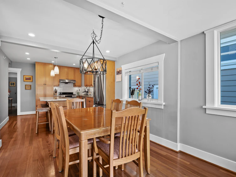 2011 E 4th Avenue, Vancouver, BC, V5N 1K5 - 12