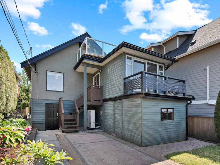 2011 E 4th Avenue, Vancouver, BC, V5N 1K5 - 35