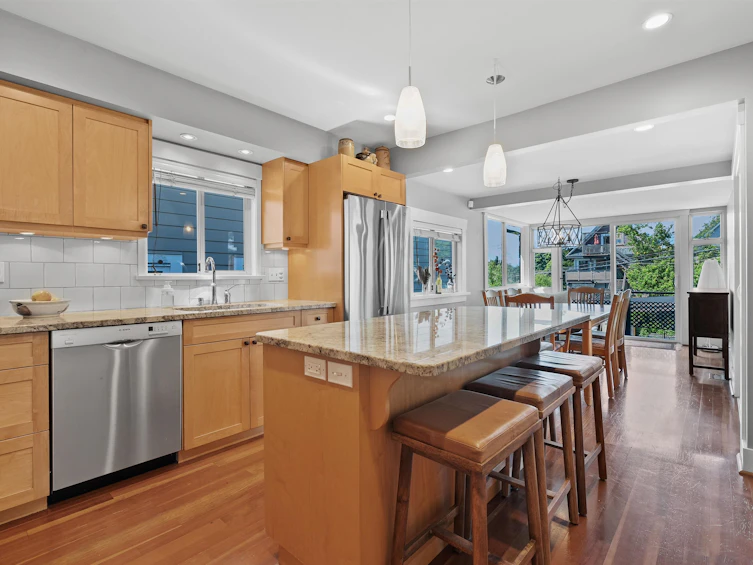 2011 E 4th Avenue, Vancouver, BC, V5N 1K5 - 8