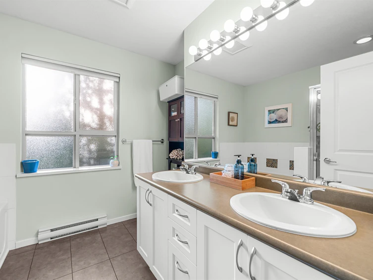 77-100 Klahanie Drive, Port Moody, BC, V3H 5K3 - 17