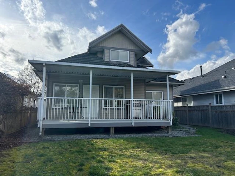 12148 Blossom Street, Maple Ridge, BC, V2X 1C3 - 2